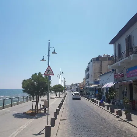 Comfort Larnaca